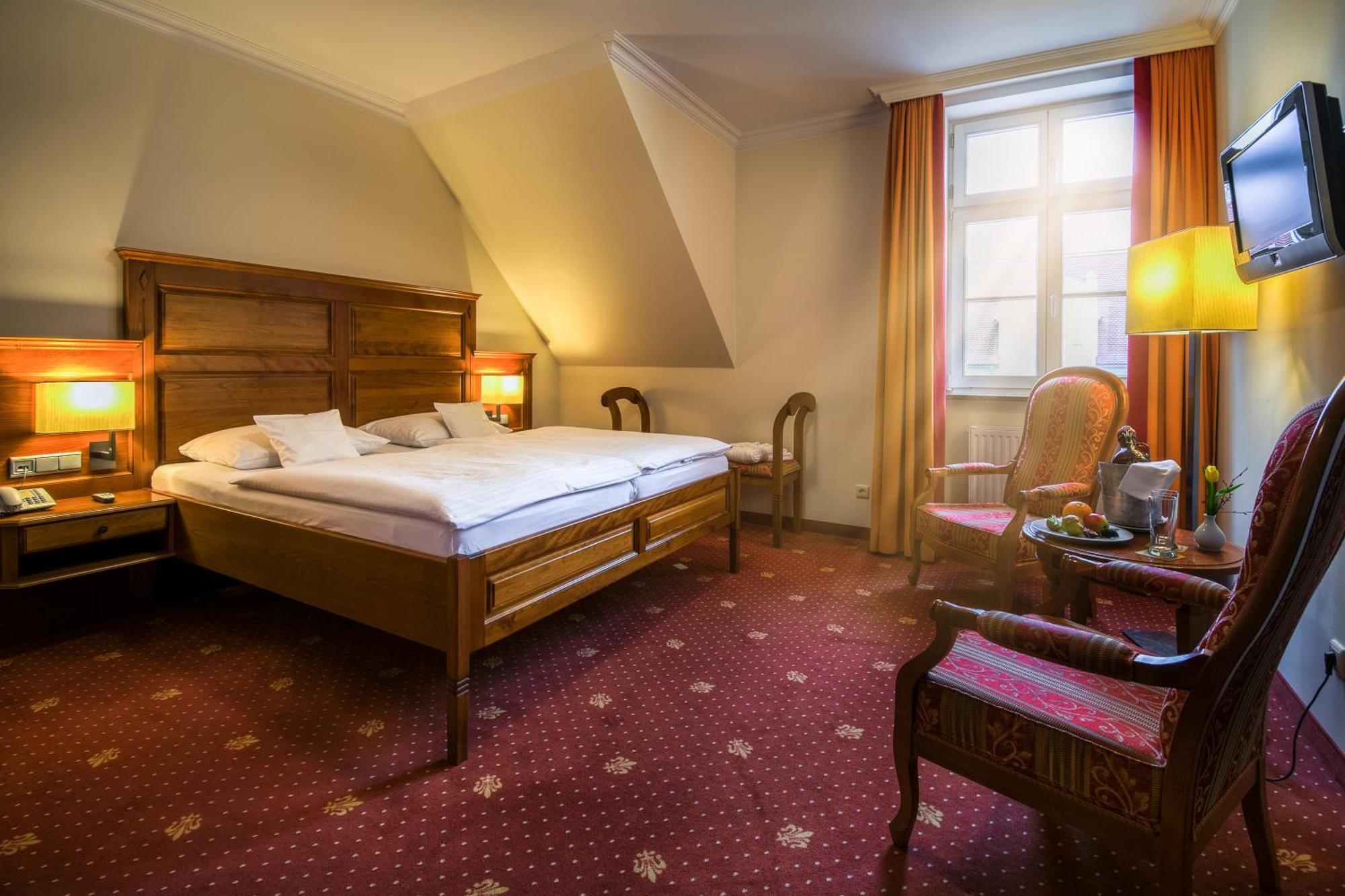 Hotel Wasserschloss Mellenthin Экстерьер фото